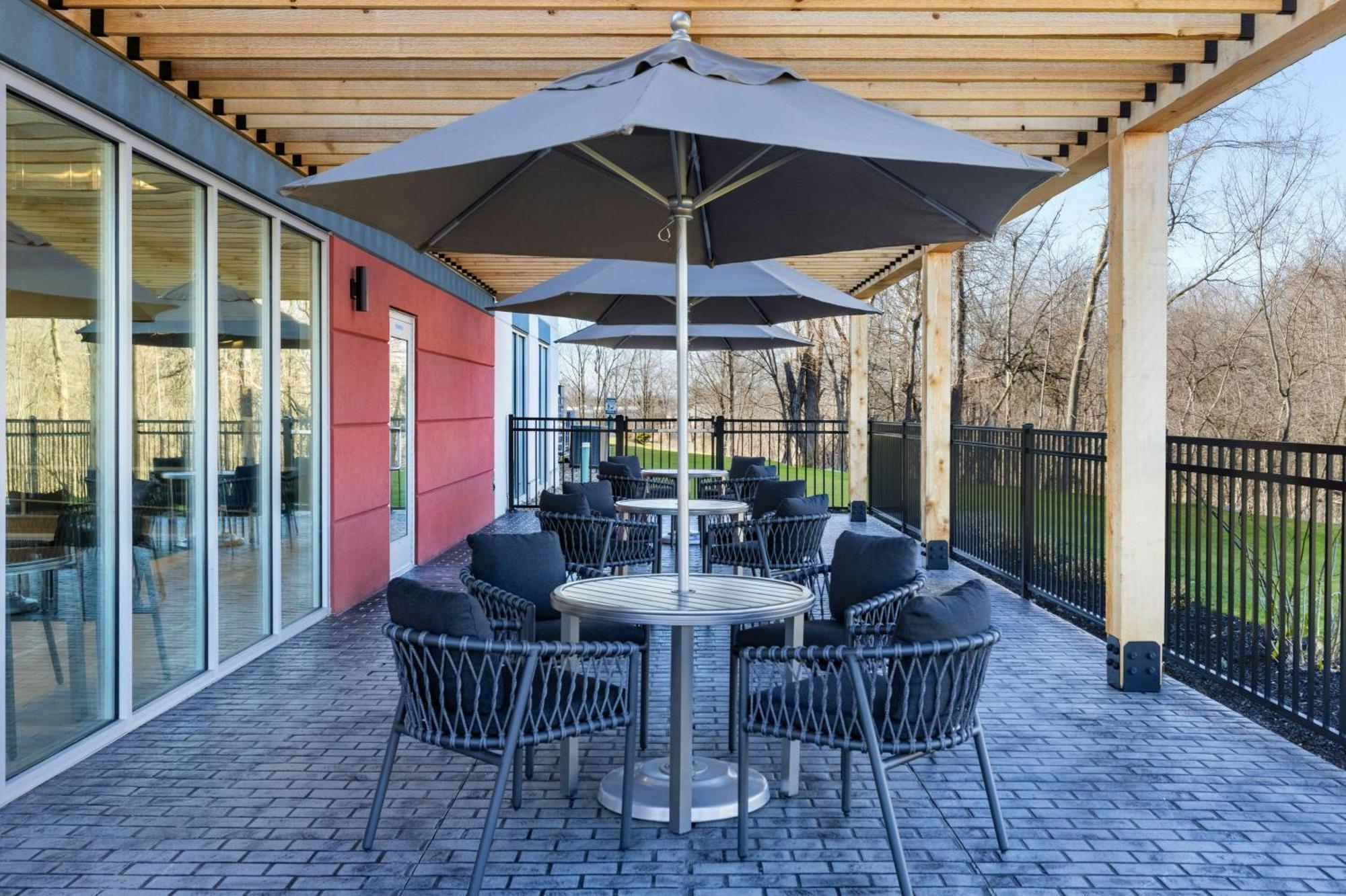 Towneplace Suites By Marriott Geneva At Spire Academy المظهر الخارجي الصورة