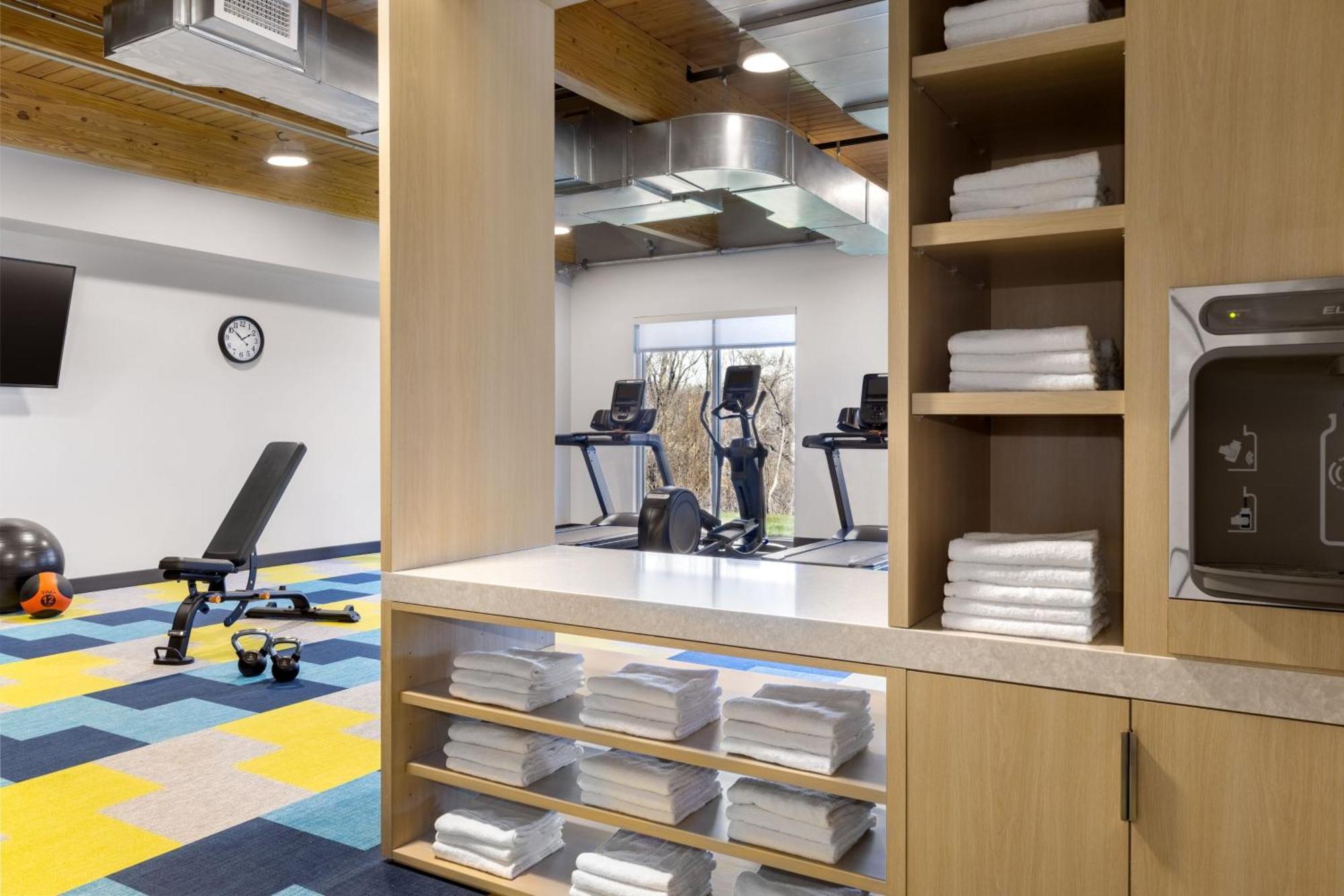 Towneplace Suites By Marriott Geneva At Spire Academy المظهر الخارجي الصورة