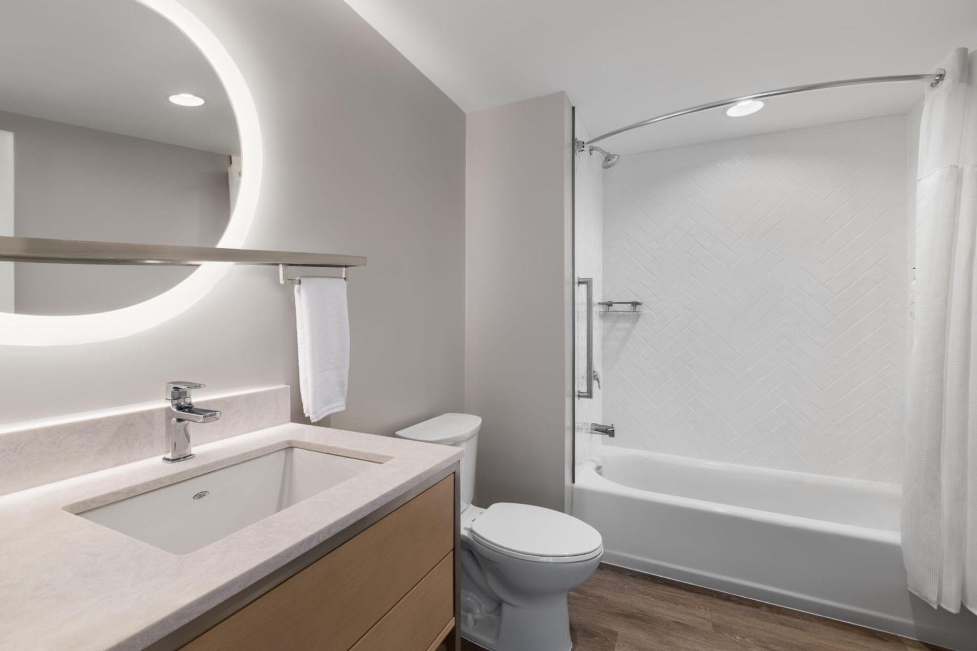 Towneplace Suites By Marriott Geneva At Spire Academy المظهر الخارجي الصورة